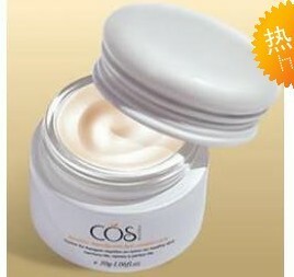 供應(yīng)2折批發(fā)護(hù)膚品牌 新瑪薩、現(xiàn)代經(jīng)典、韻姿化妝品加盟團(tuán)購網(wǎng)